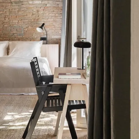 April1550 Boutique Ξενοδοχείο 4*
