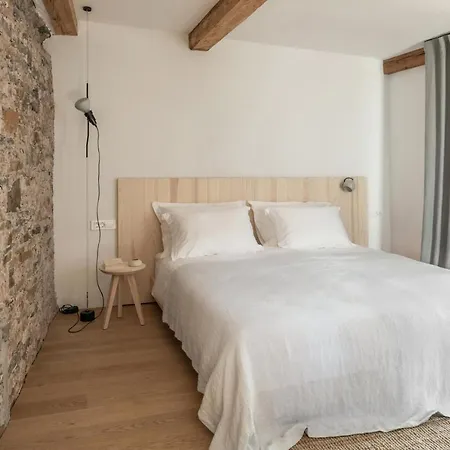 Ξενοδοχείο April1550 Boutique 4*