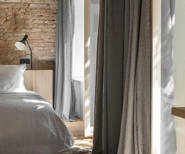 April1550 Boutique Szálloda 4*