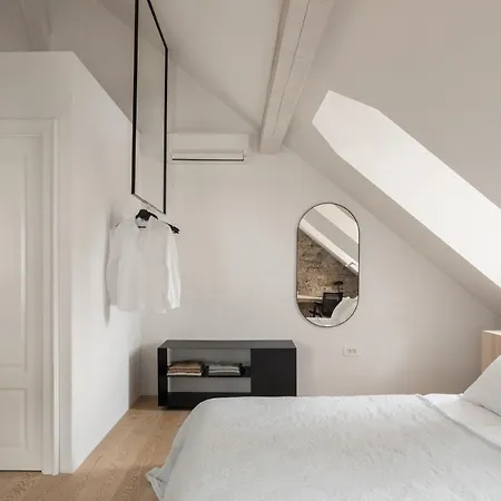 April1550 Boutique Laibach