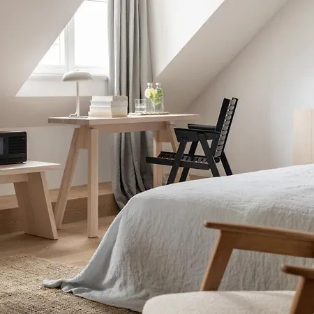 April1550 Boutique 4* Lublaň
