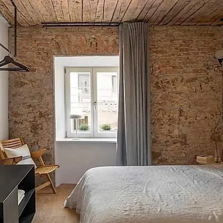 April1550 Boutique Hotel