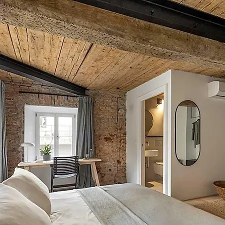April1550 Boutique Hotel 4*