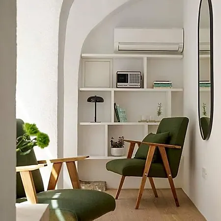 April1550 Boutique Hotel