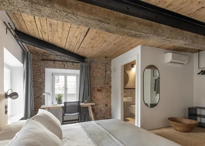 April1550 Boutique 4*