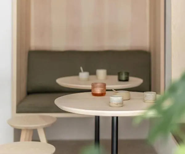 מלון April1550 Boutique 4*