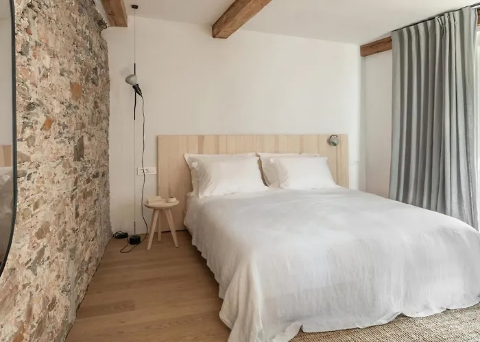 Hotel April1550 Boutique 4*